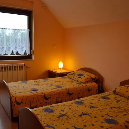 - Full House! Holiday home Rychwald