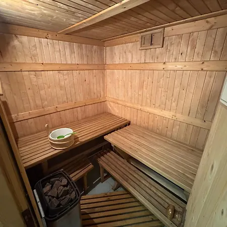 - Full House! Дом отдыха *