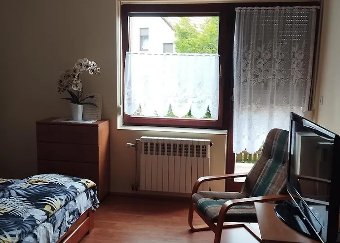 - Full House! Дом отдыха *